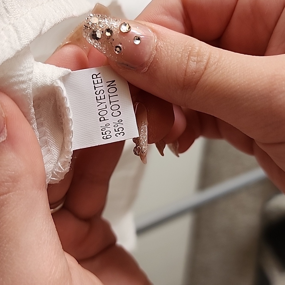 V-Neck Blouse, 2X, white, p2p 22,NWOT - Picture 5 of 9